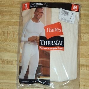 Hanes White Thermal Ankle Length Pant, size M
